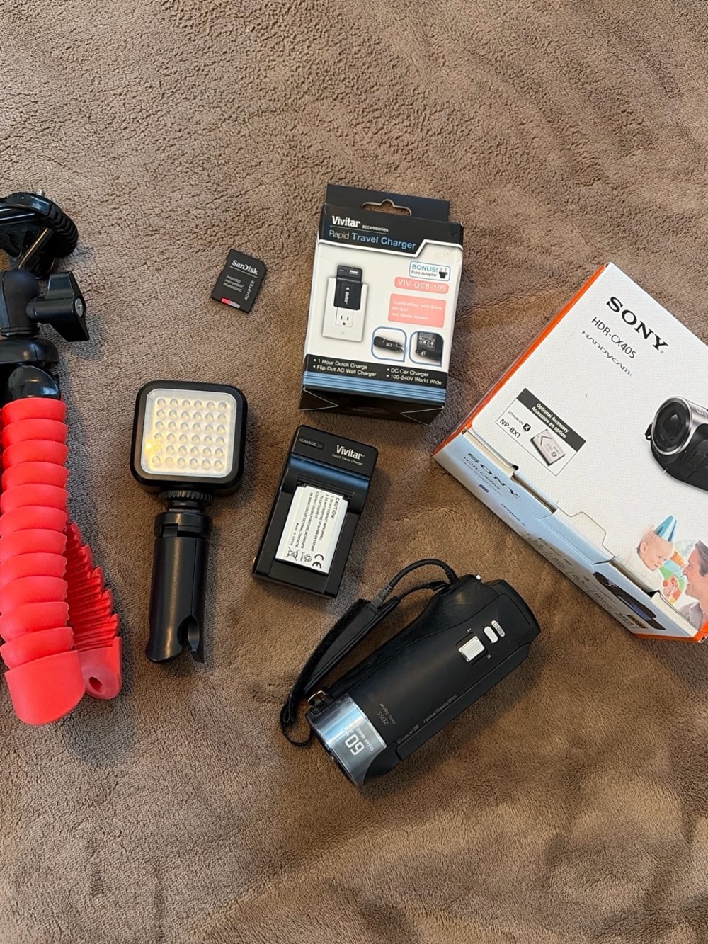 Sony HDR-CX405 Camcorder